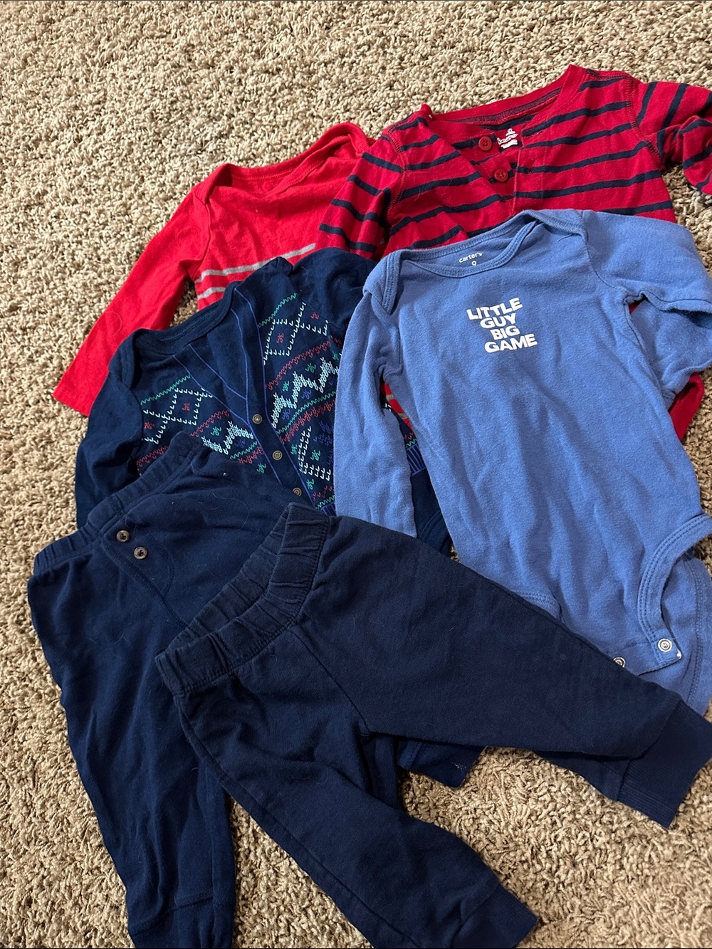 9 Month Boy bundle - 2 pants, 4 long sleeve onsie